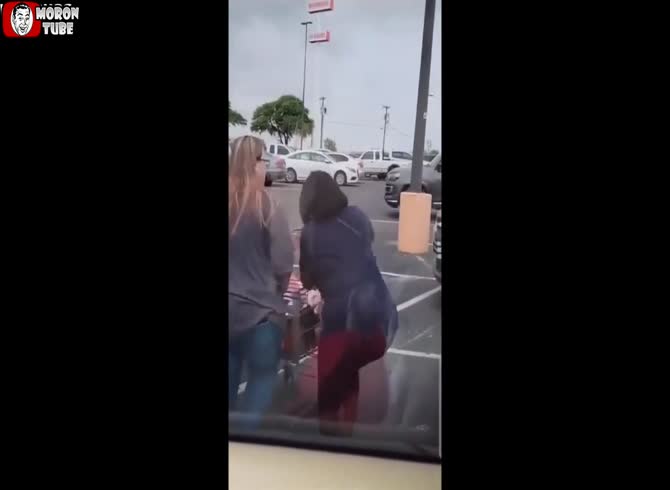 Video :Two ladies raid a store's meat department